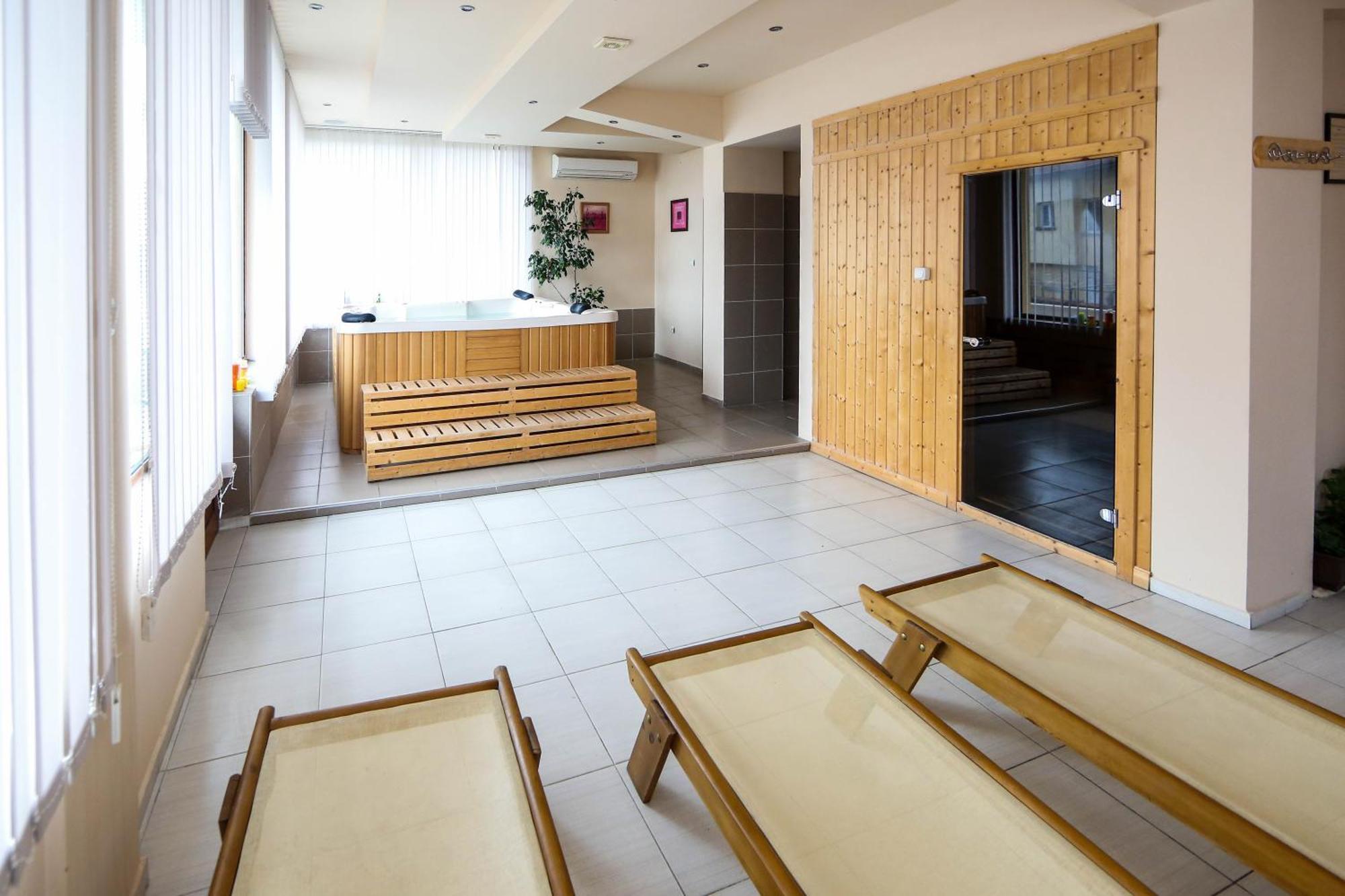 Sharkov Family Hotel Ognyanovo  Bagian luar foto